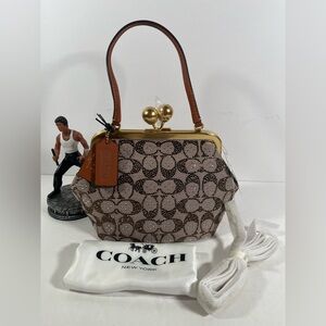 Sold ❌Coach Kisslock Frame Bag 16 In Crystal Signature Jacquard NWT